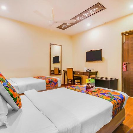 Fabhotel Golpark 콜카타 외부 사진