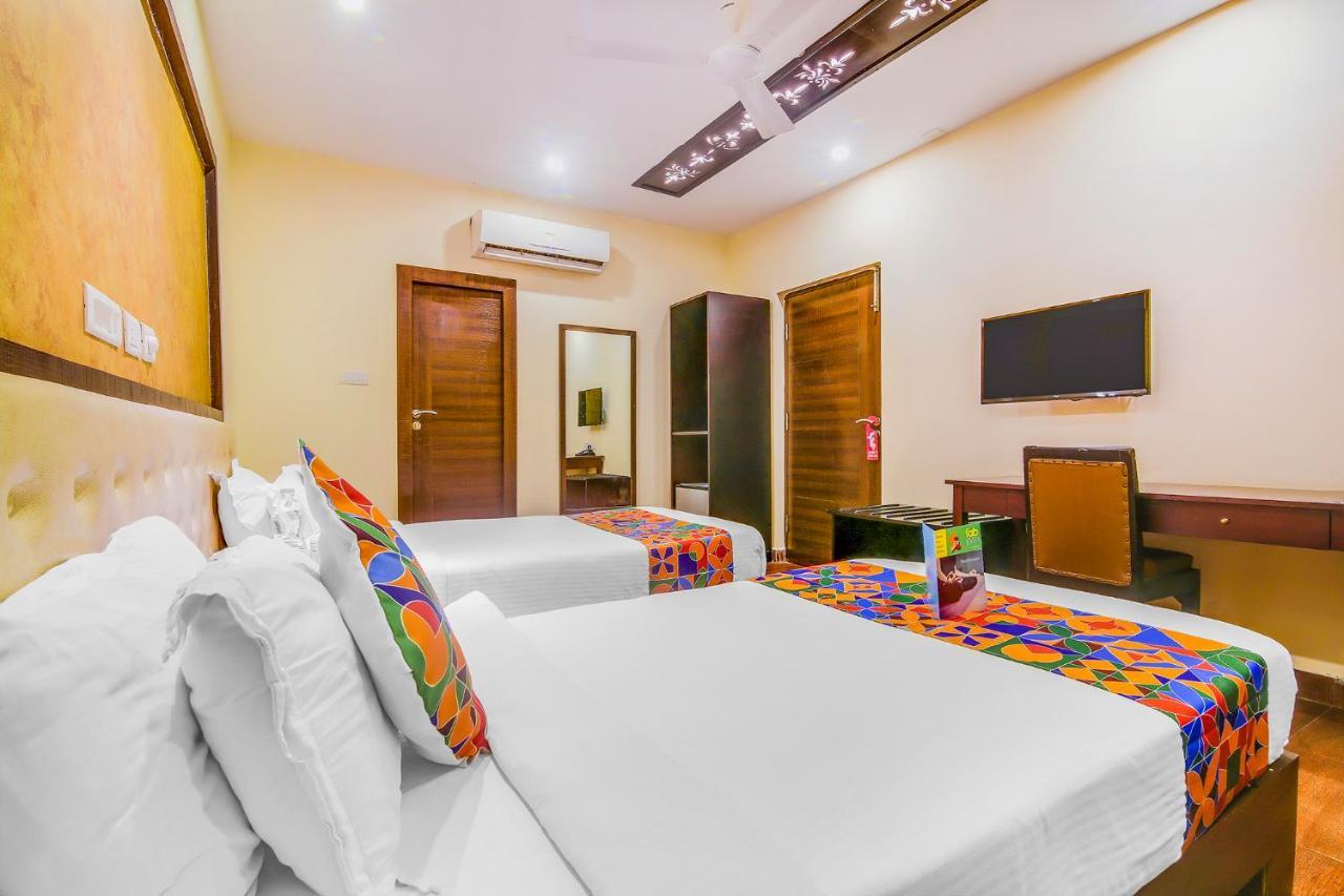 Fabhotel Golpark 콜카타 외부 사진
