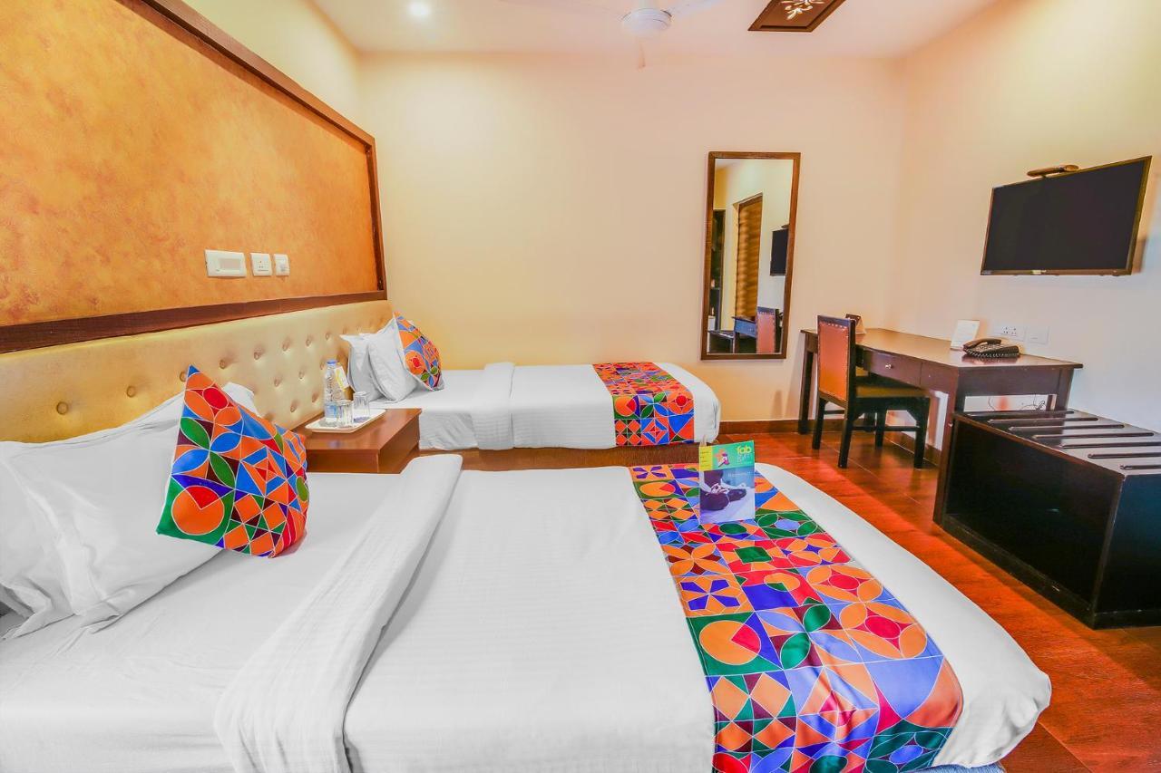 Fabhotel Golpark 콜카타 외부 사진